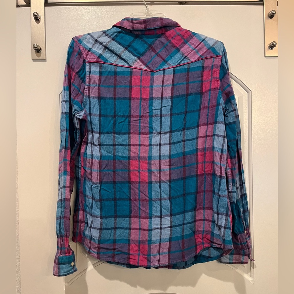 Mossimo Supply Co. Blue and Pink Plaid flannel western style snap button Shirt - Picture 6 of 9